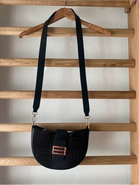 Santini Firenze Black Croc Embossed Italian Leather Crossbody Bag